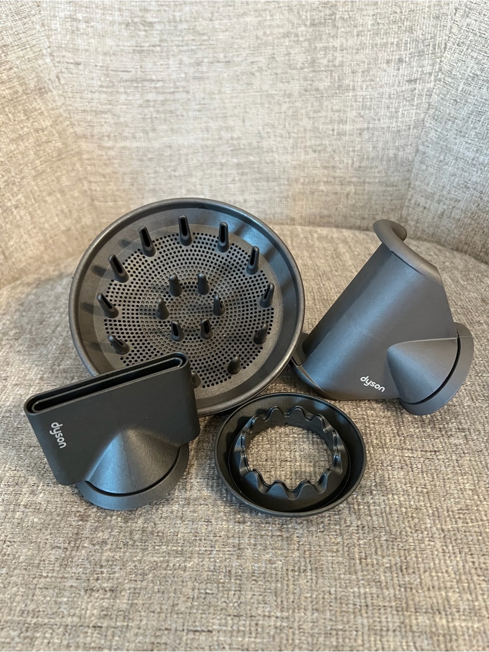 Dyson Supersonic Hair Dryer - Picture 4 of 6
